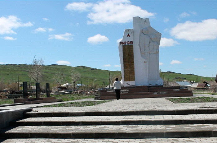 Ұлы Отан соғысында қаза болғандарға арналған ескерткіш, Ұлан ауданы, Бозанбай ауылы