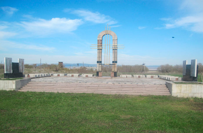 Ұлы Отан соғысында қаза болғандарға арналған ескерткіш, Ұлан ауданы, Восточное ауылы